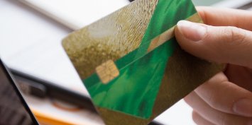 Pagamentos recorrentes: uma solução para a gestão das finanças da escola