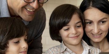 10 tendências em 2024: melhor comunicação entre escola e família