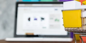 Marketplace In e Out: qual a diferença entre esses modelos?