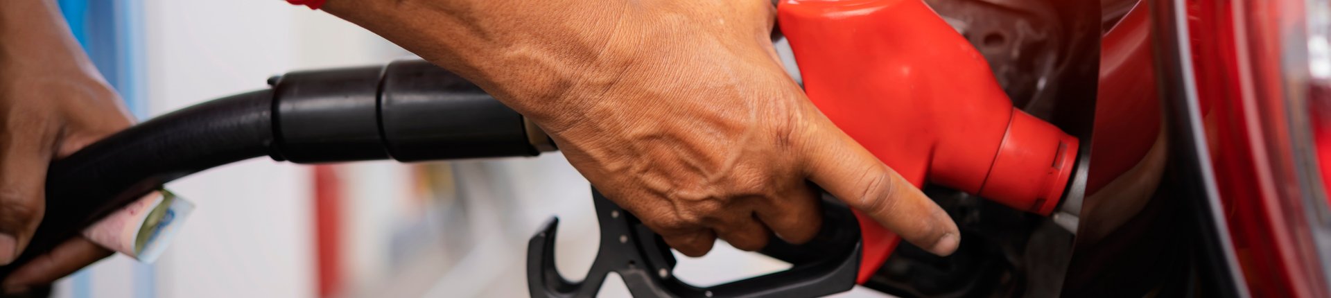 Qual é a melhor forma de fazer a gestão do seu posto de combustíveis?