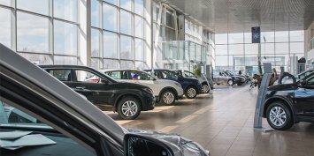 shutterstock_668480929-compact