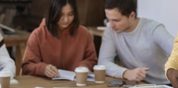 Sistema de gestão com recursos de CRM para a Educação